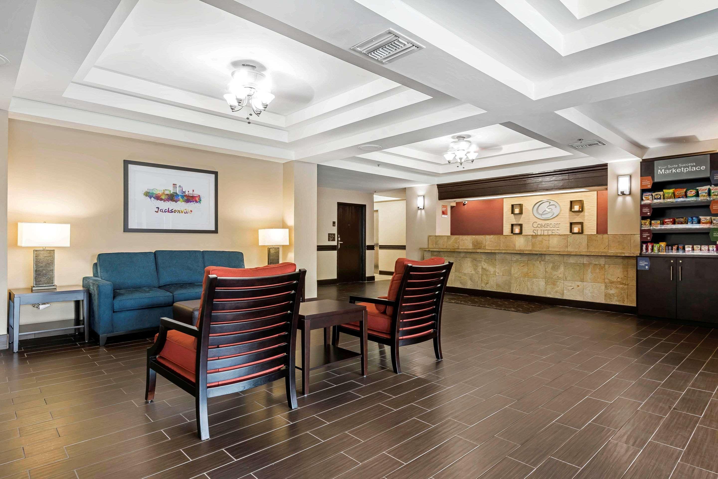 Comfort Suites Baymeadows Near Butler Blvd Джексонвілл Екстер'єр фото