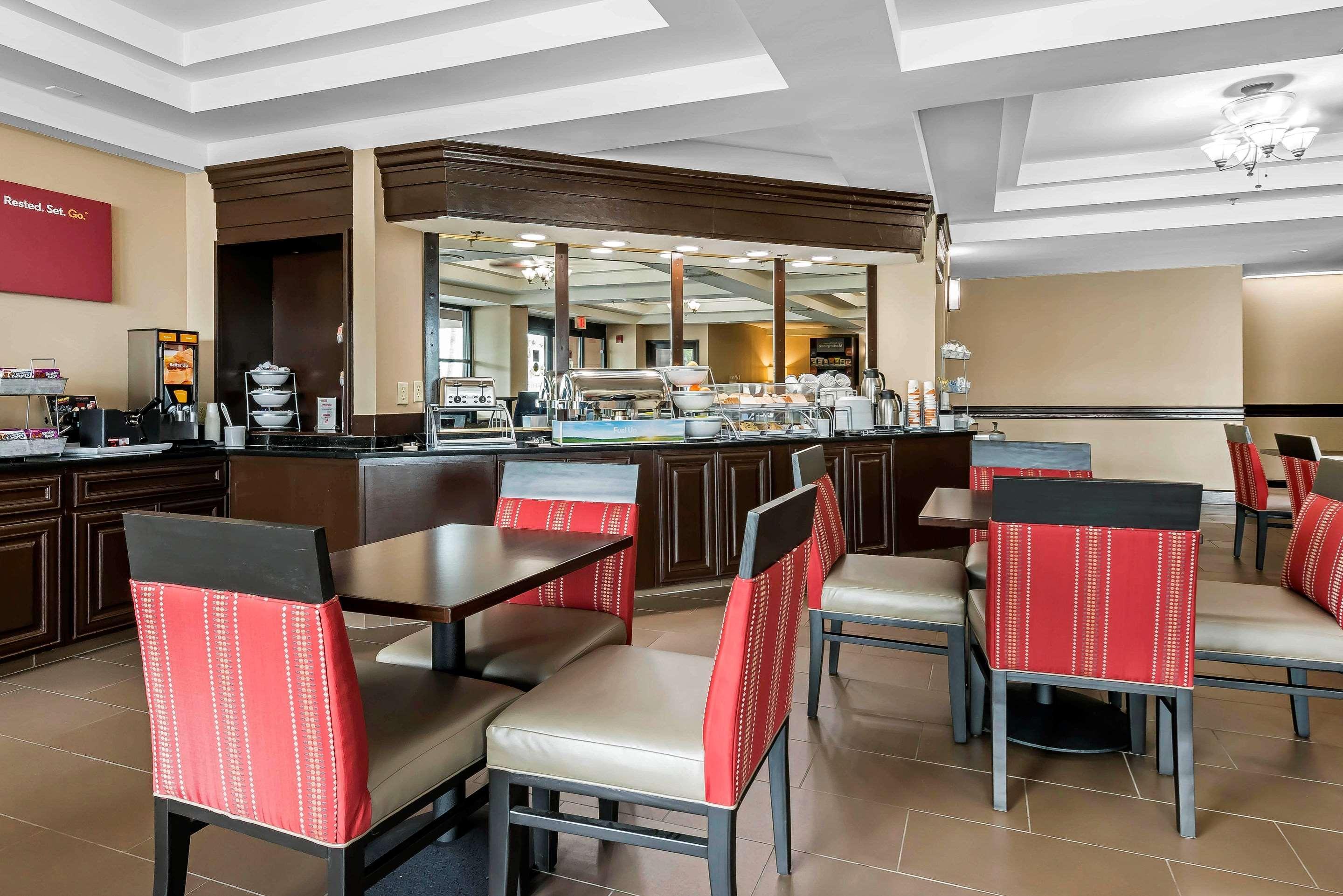 Comfort Suites Baymeadows Near Butler Blvd Джексонвілл Екстер'єр фото