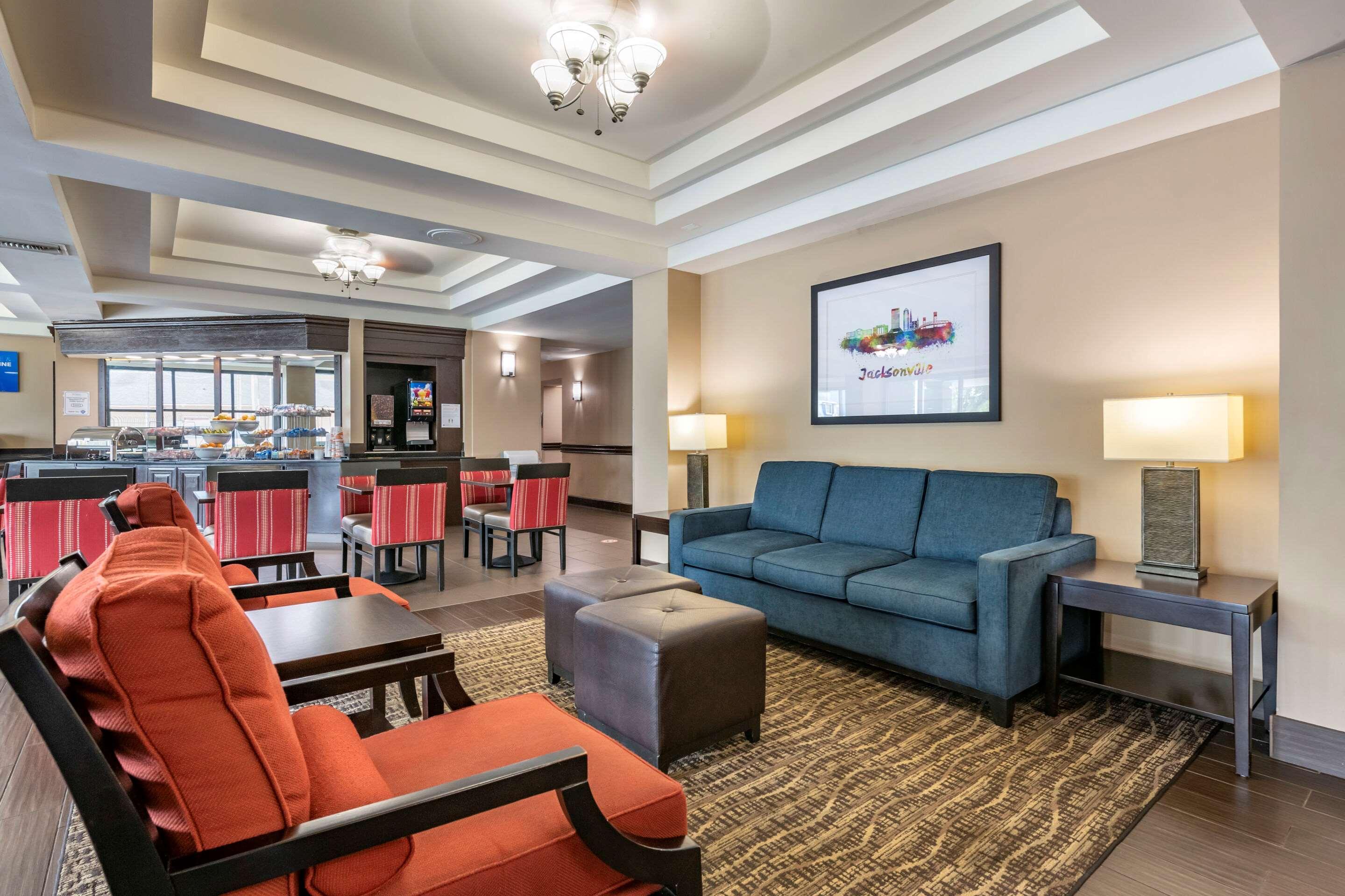 Comfort Suites Baymeadows Near Butler Blvd Джексонвілл Екстер'єр фото