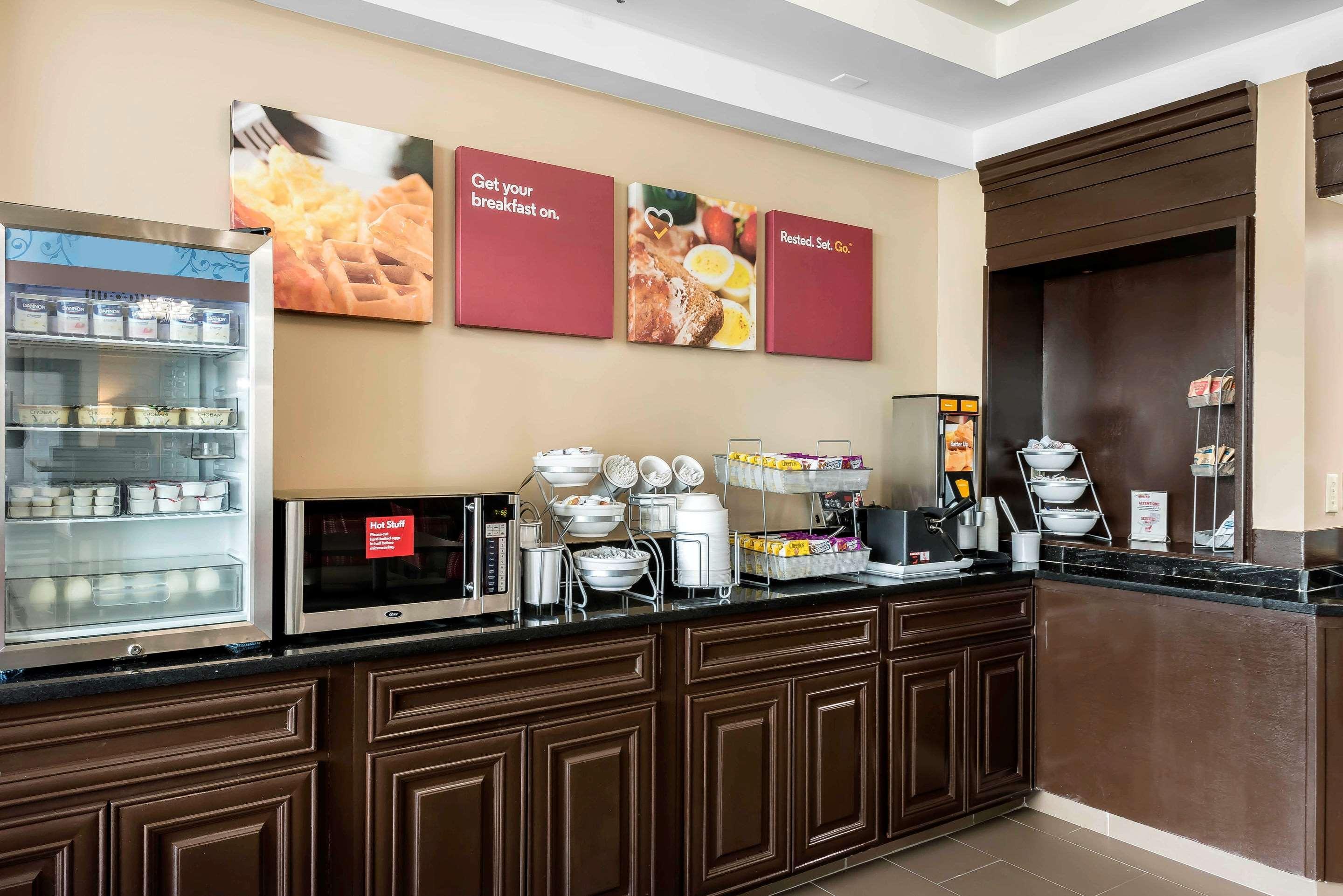 Comfort Suites Baymeadows Near Butler Blvd Джексонвілл Екстер'єр фото