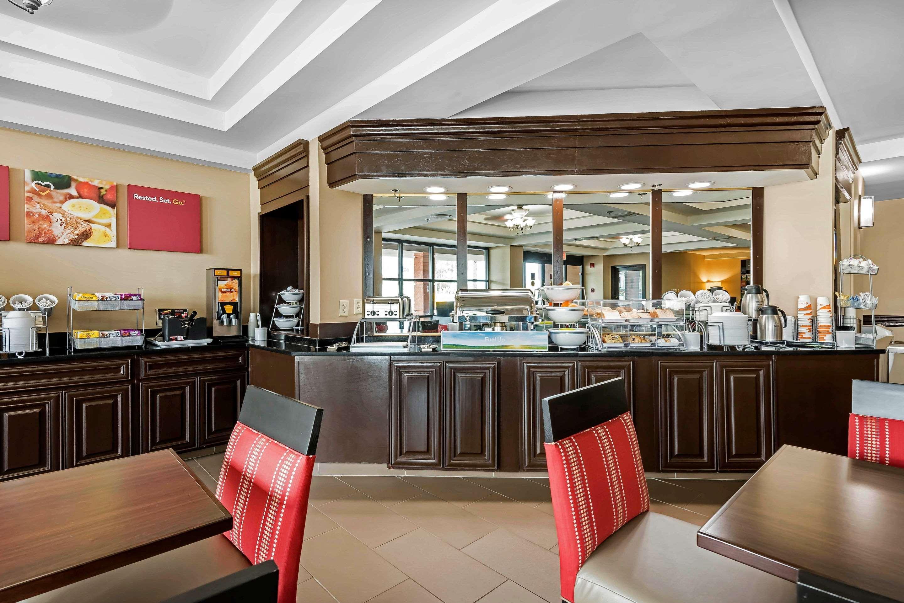 Comfort Suites Baymeadows Near Butler Blvd Джексонвілл Екстер'єр фото