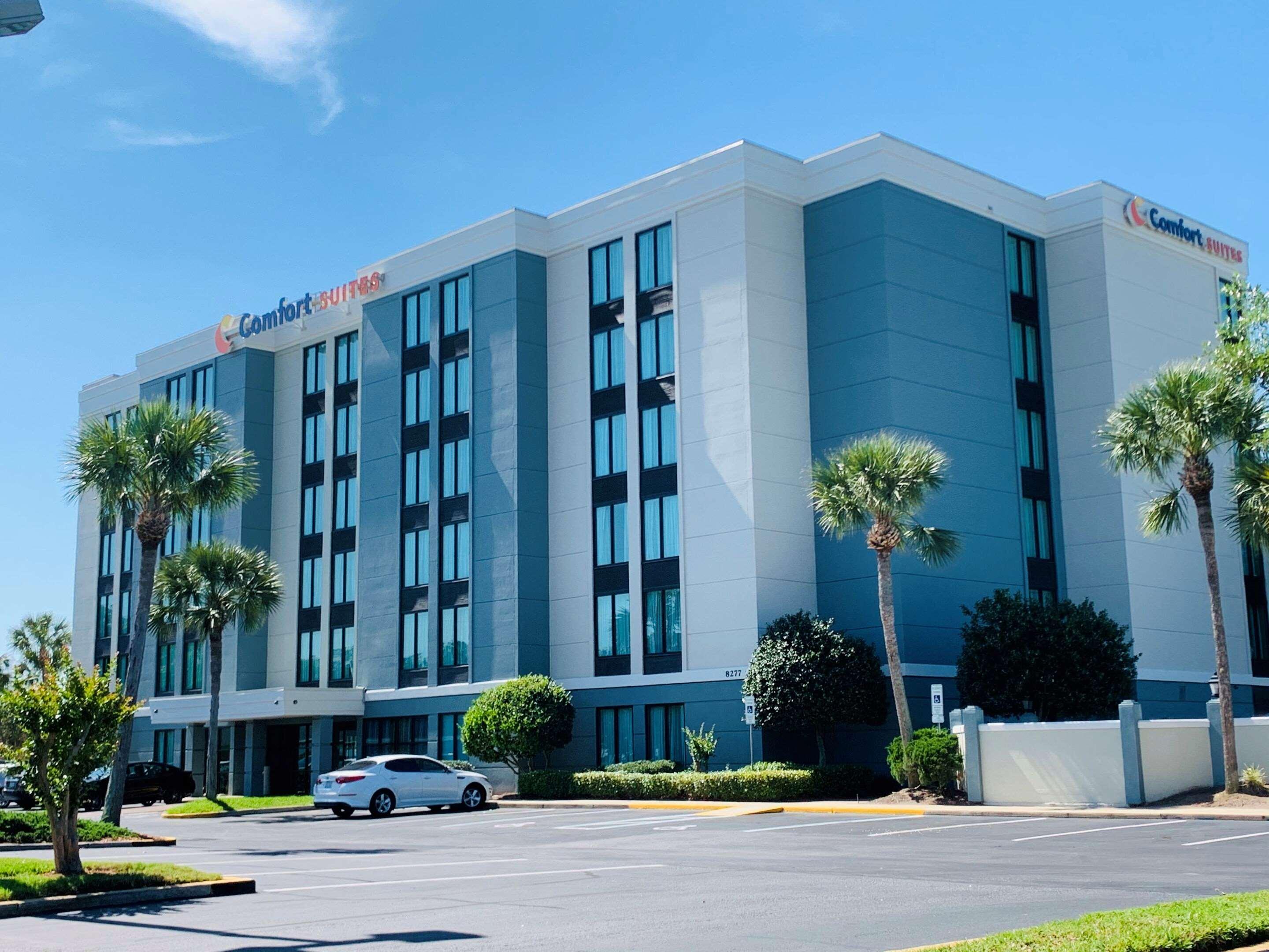 Comfort Suites Baymeadows Near Butler Blvd Джексонвілл Екстер'єр фото